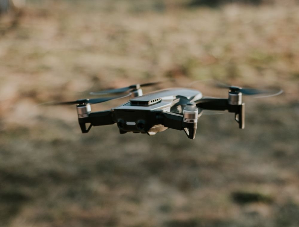 Building Multilingual Themes: A Comprehensive Guide Drone Flying In The Sky LCQ48PR 1